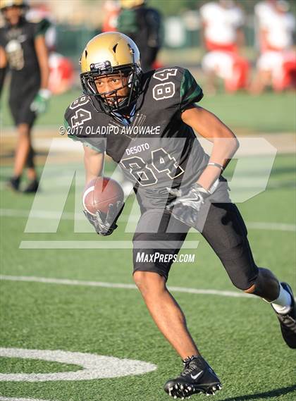 Thumbnail 3 in DeSoto vs MacArthur photogallery.