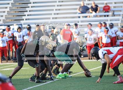 Thumbnail 2 in DeSoto vs MacArthur photogallery.