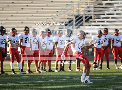 Thumbnail 3 in DeSoto vs MacArthur photogallery.