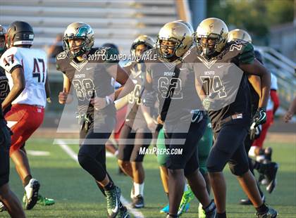 Thumbnail 3 in DeSoto vs MacArthur photogallery.