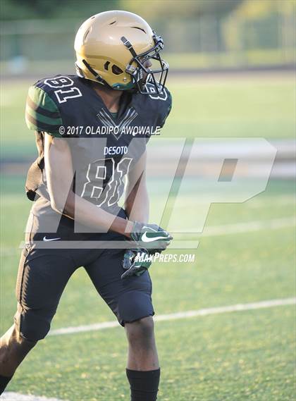Thumbnail 2 in DeSoto vs MacArthur photogallery.