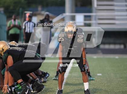 Thumbnail 3 in DeSoto vs MacArthur photogallery.