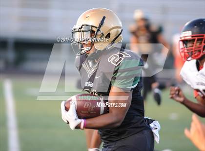 Thumbnail 2 in DeSoto vs MacArthur photogallery.