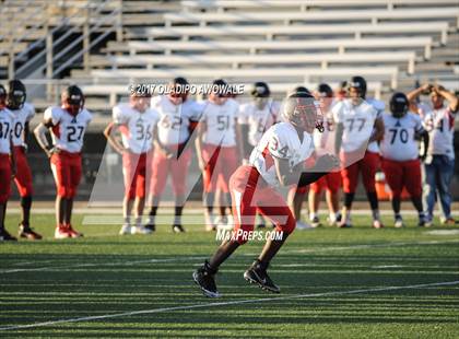 Thumbnail 1 in DeSoto vs MacArthur photogallery.
