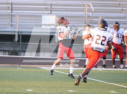 Thumbnail 2 in DeSoto vs MacArthur photogallery.
