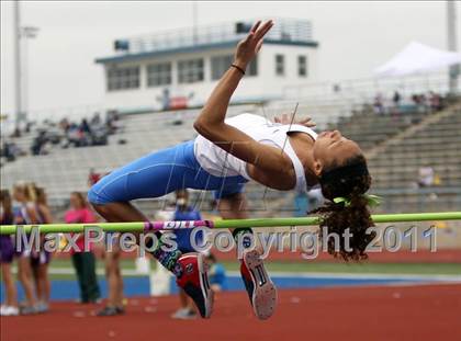 Thumbnail 2 in Pflugerville Panther Relays photogallery.