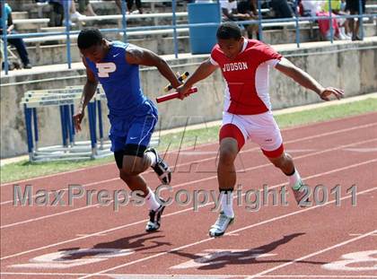 Thumbnail 2 in Pflugerville Panther Relays photogallery.