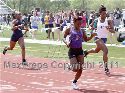 Thumbnail 2 in Pflugerville Panther Relays photogallery.