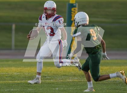 Thumbnail 1 in JV: Beyer @ Davis photogallery.