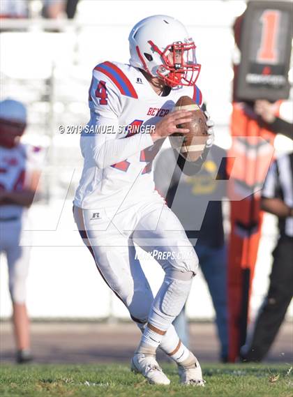Thumbnail 3 in JV: Beyer @ Davis photogallery.