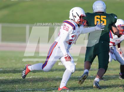 Thumbnail 1 in JV: Beyer @ Davis photogallery.