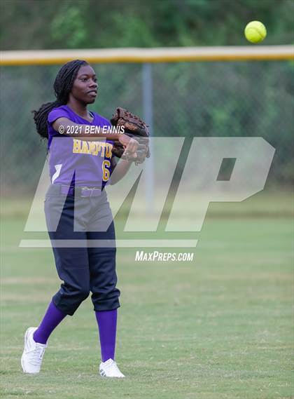 Thumbnail 3 in Woodland vs Hampton photogallery.