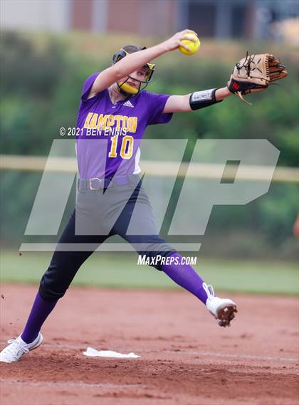 Thumbnail 2 in Woodland vs Hampton photogallery.