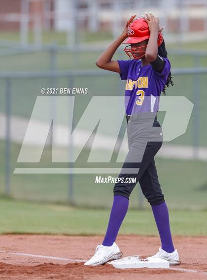 Thumbnail 2 in Woodland vs Hampton photogallery.