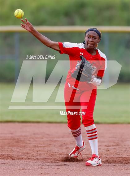 Thumbnail 1 in Woodland vs Hampton photogallery.