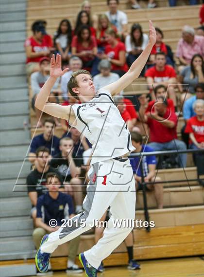 Thumbnail 3 in Brophy College Prep vs. Highland (AIA Division 1 Semifinal)  photogallery.