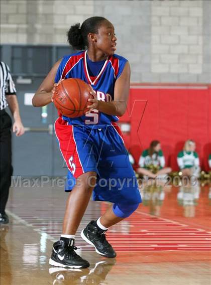 Thumbnail 2 in St. Joseph vs. Serra (CIF SS D5-AA Final) photogallery.