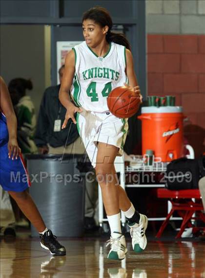 Thumbnail 2 in St. Joseph vs. Serra (CIF SS D5-AA Final) photogallery.