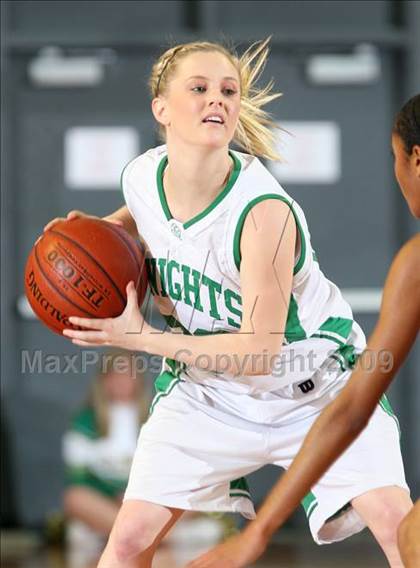Thumbnail 2 in St. Joseph vs. Serra (CIF SS D5-AA Final) photogallery.