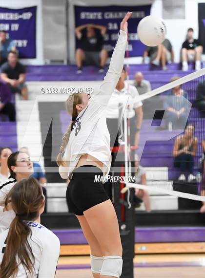 Thumbnail 3 in Gilbert Christian @ Northwest Christian photogallery.
