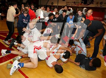 Thumbnail 3 in Carmel @ Saint Mary's (CIF NorCal Region D3 Final) photogallery.