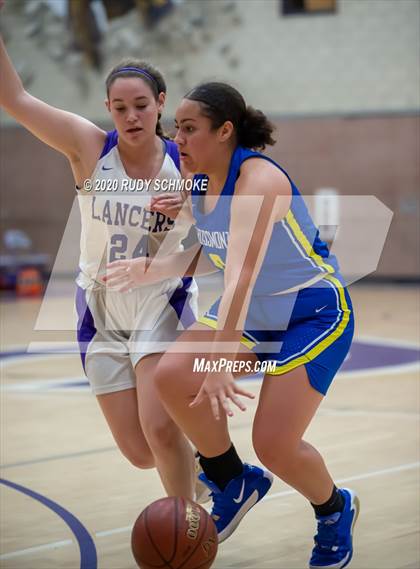 Thumbnail 3 in Grossmont @ Carlsbad photogallery.