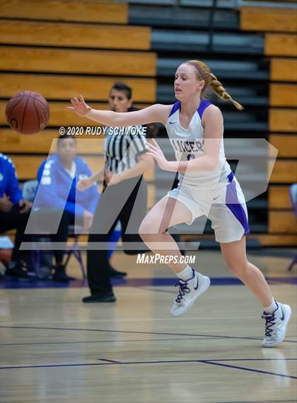 Thumbnail 3 in Grossmont @ Carlsbad photogallery.