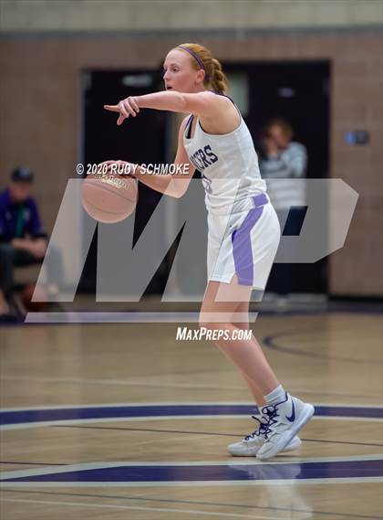 Thumbnail 1 in Grossmont @ Carlsbad photogallery.