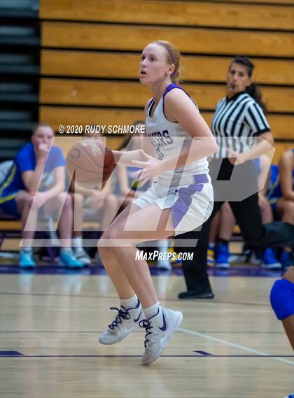 Thumbnail 1 in Grossmont @ Carlsbad photogallery.