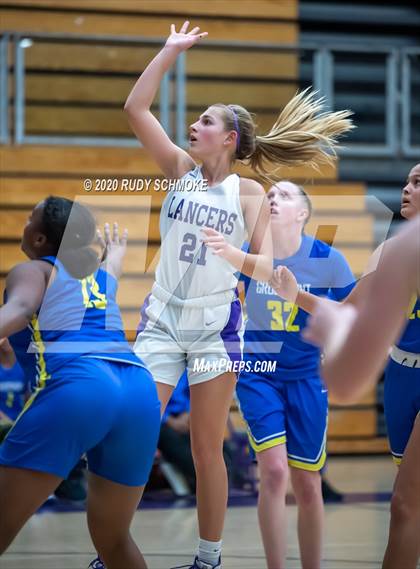 Thumbnail 2 in Grossmont @ Carlsbad photogallery.