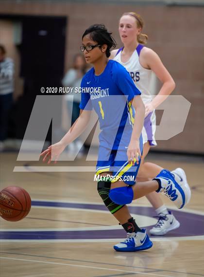 Thumbnail 1 in Grossmont @ Carlsbad photogallery.