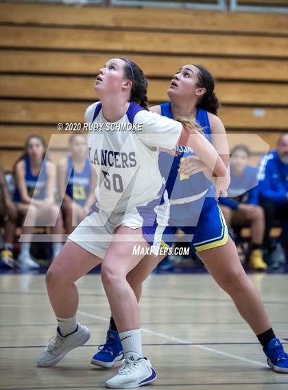 Thumbnail 2 in Grossmont @ Carlsbad photogallery.