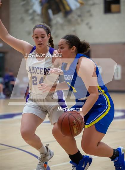 Thumbnail 3 in Grossmont @ Carlsbad photogallery.