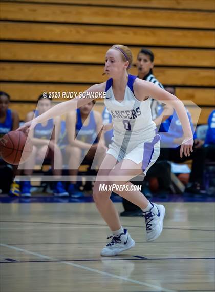 Thumbnail 3 in Grossmont @ Carlsbad photogallery.
