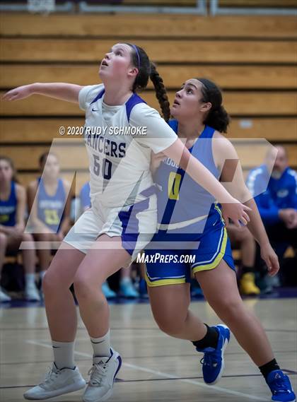 Thumbnail 3 in Grossmont @ Carlsbad photogallery.