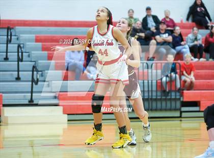 Thumbnail 3 in Maple Mountain @ Spanish Fork photogallery.
