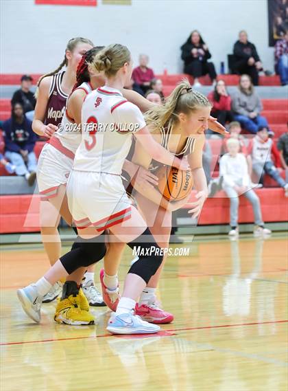 Thumbnail 2 in Maple Mountain @ Spanish Fork photogallery.