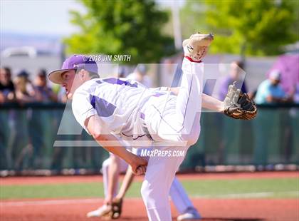Thumbnail 3 in Carlsbad @ Clovis (NMAA 6A Quarterfinal) photogallery.