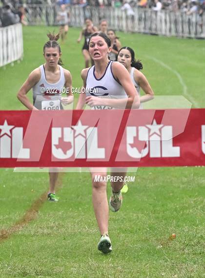 Thumbnail 1 in UIL Cross Country 4A Finals (2 Mile) photogallery.