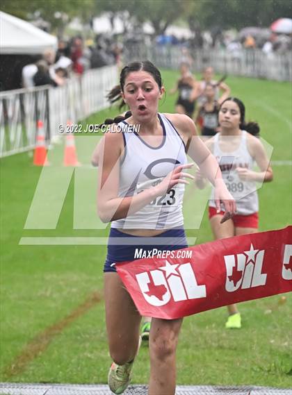 Thumbnail 3 in UIL Cross Country 4A Finals (2 Mile) photogallery.