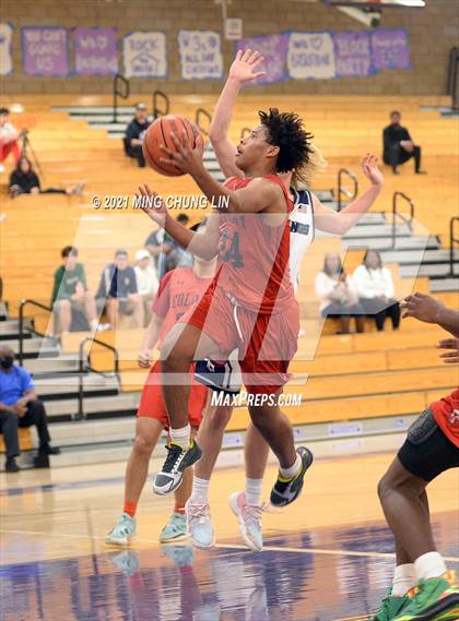 Thumbnail 1 in San Dieguito Academy vs. Colony (Mariko Memorial Classic) photogallery.