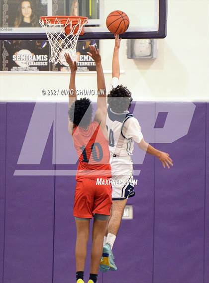 Thumbnail 2 in San Dieguito Academy vs. Colony (Mariko Memorial Classic) photogallery.