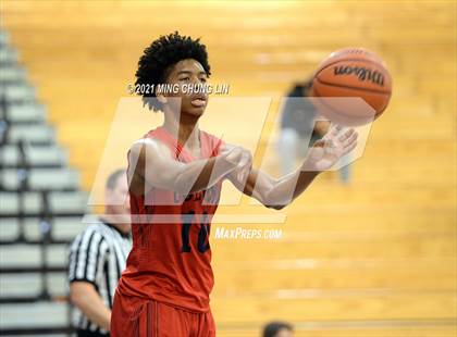 Thumbnail 2 in San Dieguito Academy vs. Colony (Mariko Memorial Classic) photogallery.