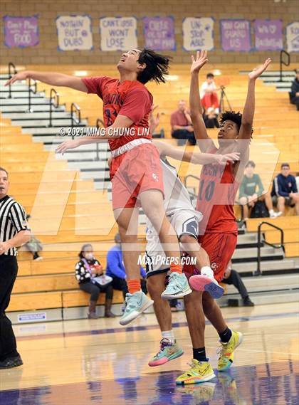 Thumbnail 1 in San Dieguito Academy vs. Colony (Mariko Memorial Classic) photogallery.