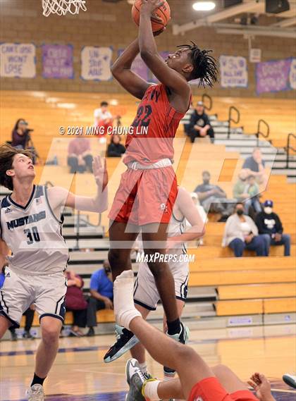 Thumbnail 3 in San Dieguito Academy vs. Colony (Mariko Memorial Classic) photogallery.