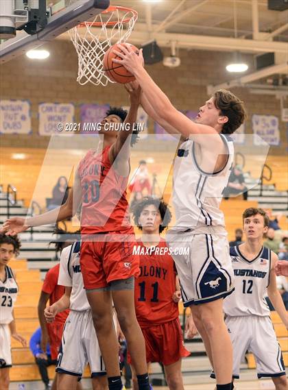 Thumbnail 2 in San Dieguito Academy vs. Colony (Mariko Memorial Classic) photogallery.