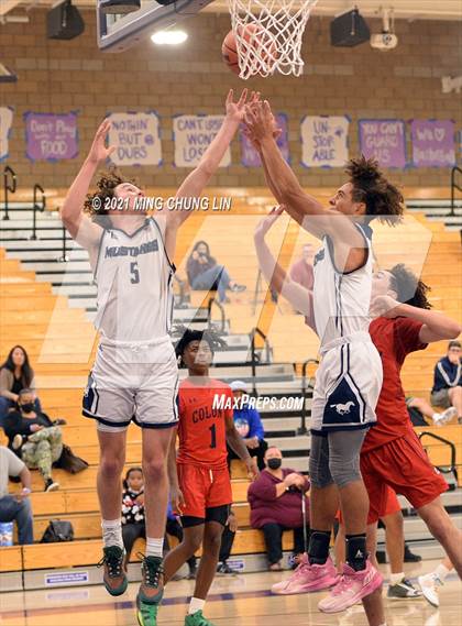 Thumbnail 2 in San Dieguito Academy vs. Colony (Mariko Memorial Classic) photogallery.