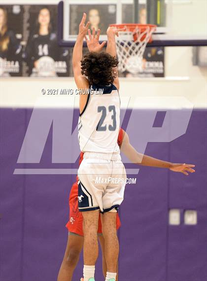 Thumbnail 3 in San Dieguito Academy vs. Colony (Mariko Memorial Classic) photogallery.
