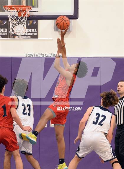 Thumbnail 2 in San Dieguito Academy vs. Colony (Mariko Memorial Classic) photogallery.