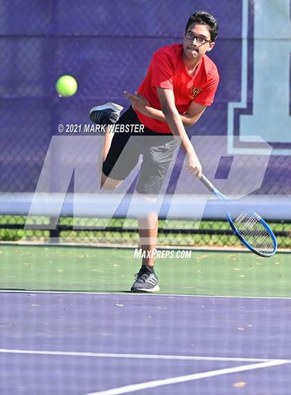 Thumbnail 1 in Williamsville East @ Hamburg photogallery.